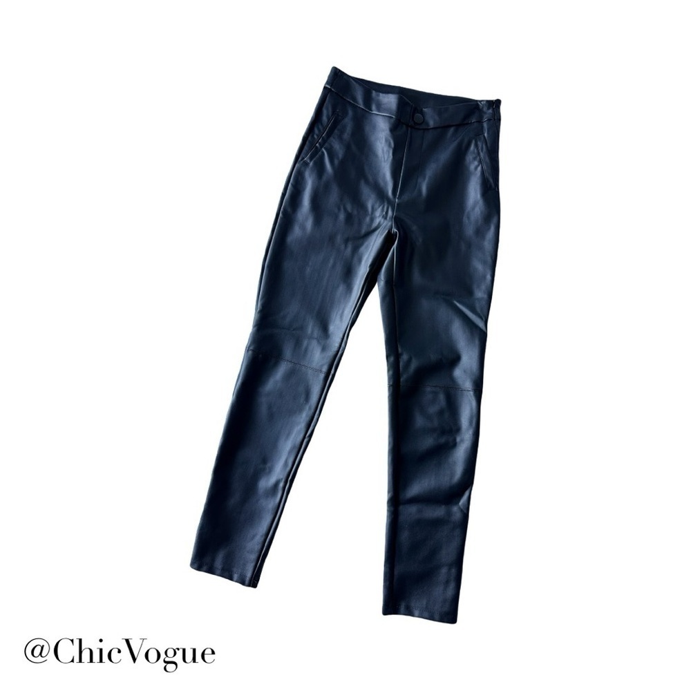 90's STYLE BLACK FAUX LEATHER SKINNY PANTS FROM REVAMPED IN SIZE XS